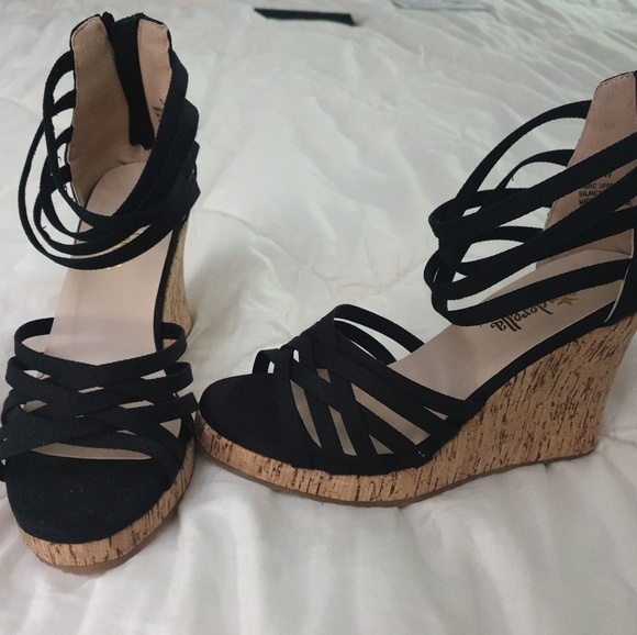 Cinderella of Boston 5W - Picture 1 of 5